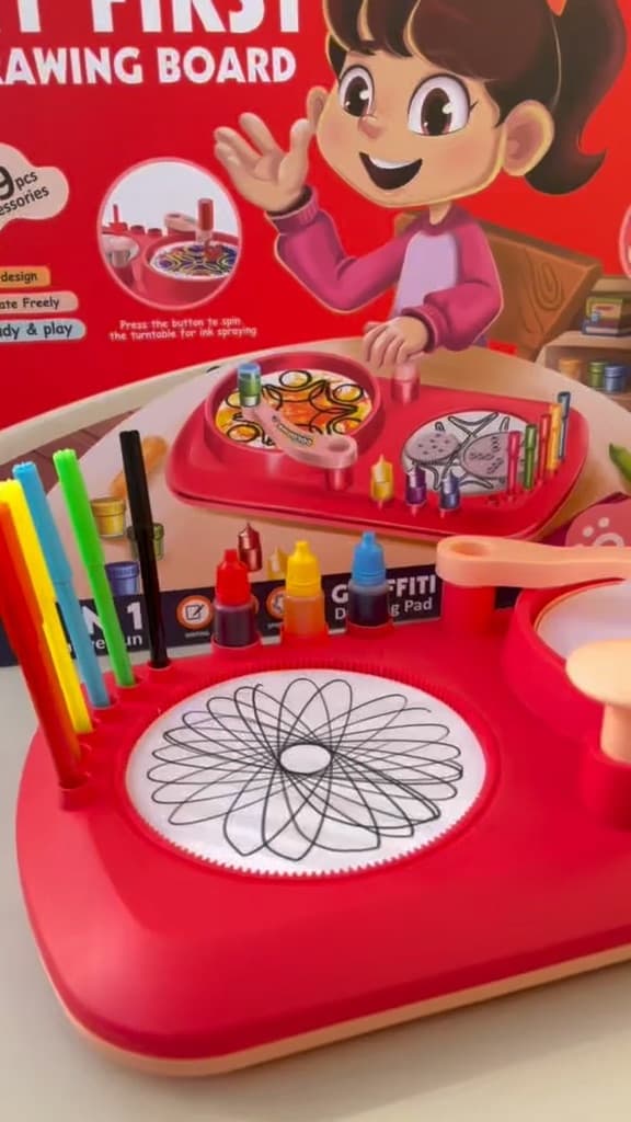 Kids Rotating Educational Drawing Board, 40 Pieces video 3