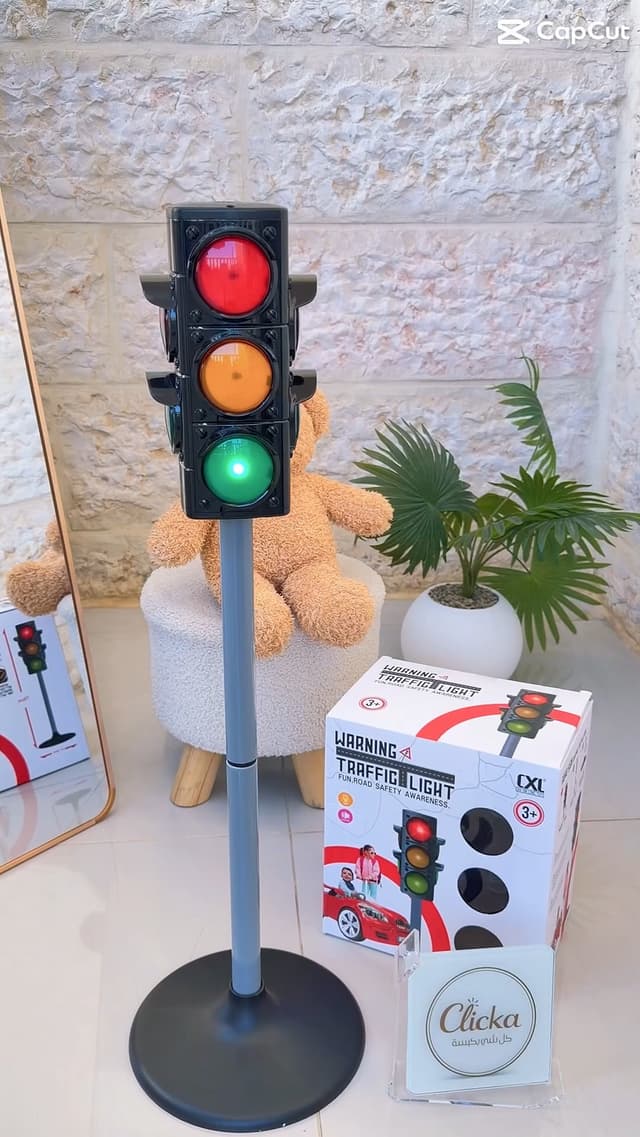 Educational Traffic Light for Kids video 6