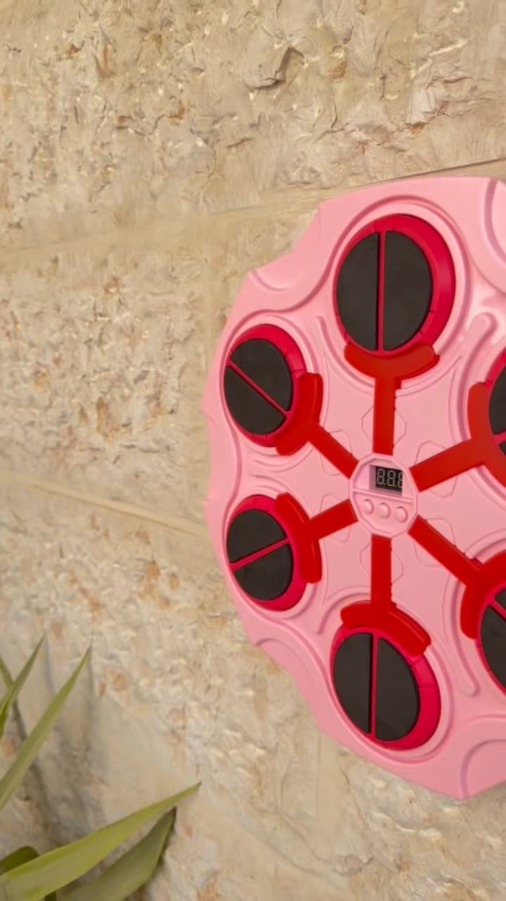 משחק אגרוף ואתגר אלקטרוני סרטון 4