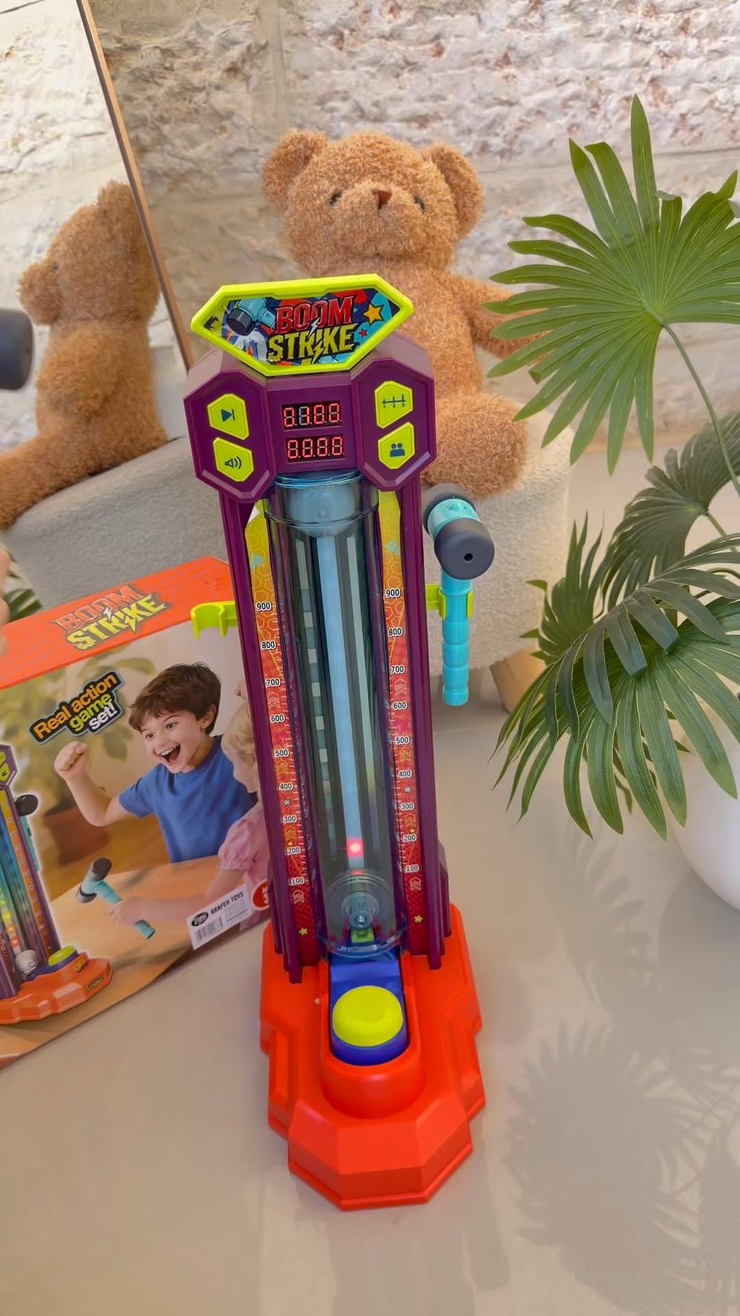 Boom Strike Boxing Game for Kids video 3
