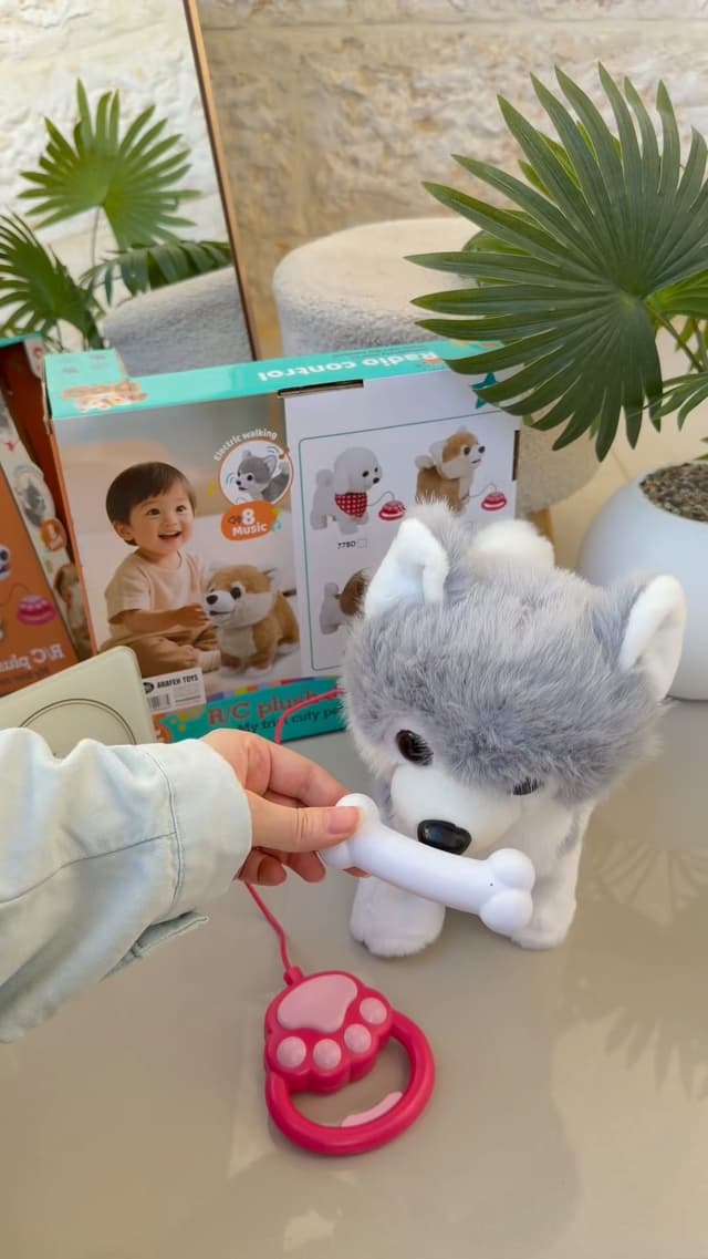 Moving Husky Dog Toy video 5